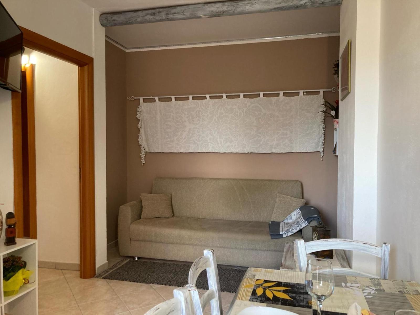 S'Imbusthouse Apartment Oristano Ngoại thất bức ảnh